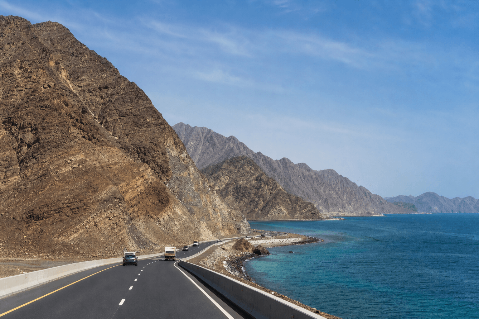 Fujairah east-coast mountains and highway — motor insurance for Fujairah drivers